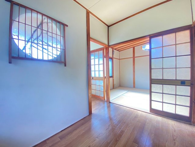 井道貸家の内装