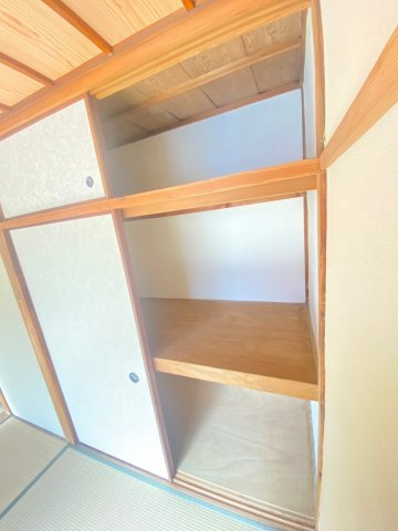 井道貸家の内装