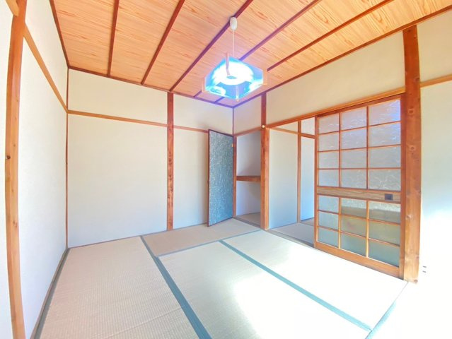 井道貸家の内装