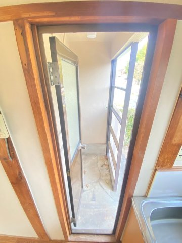 井道貸家の内装