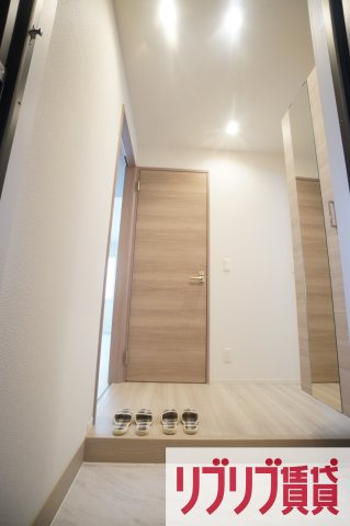 D-room弁天３丁目　A棟の玄関