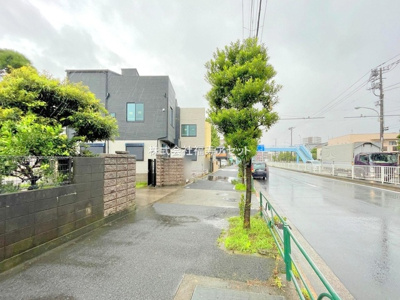 【前面道路含む現地写真】 | 葛飾区東金町４丁目新築戸建