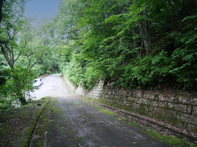 ニューパークひるが野⑥の前面道路含む現地写真