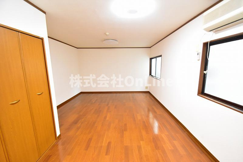 八尾市東山本町５丁目のアパートの内装