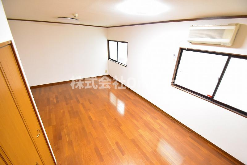 八尾市東山本町５丁目のアパートの内装