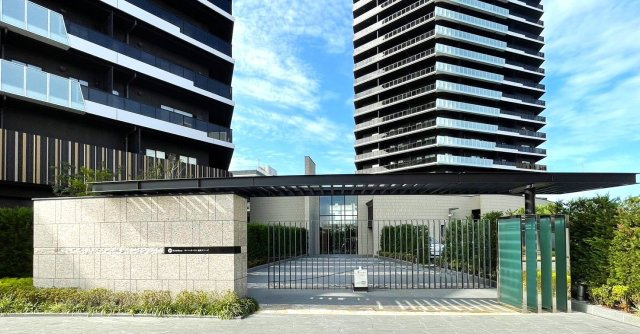 ザ・パークハウス福岡タワーズWESTのエントランス