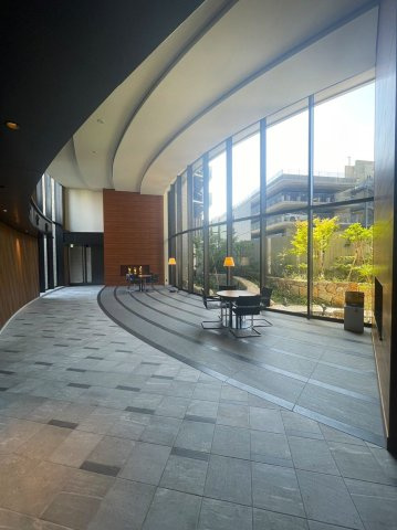 ザ・パークハウス福岡タワーズWESTのエントランス