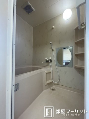 【浴室】 | シャトル日比野