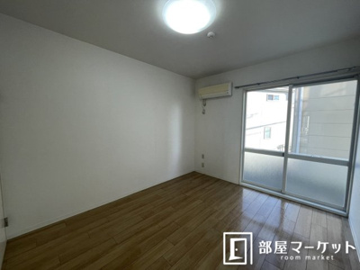 【寝室】 | シャトル日比野