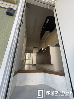 【玄関】 | シャトル日比野