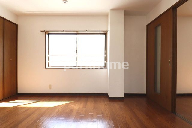 メゾン・ド・ケイの居間・リビング|ゆったり過ごせるリビングです