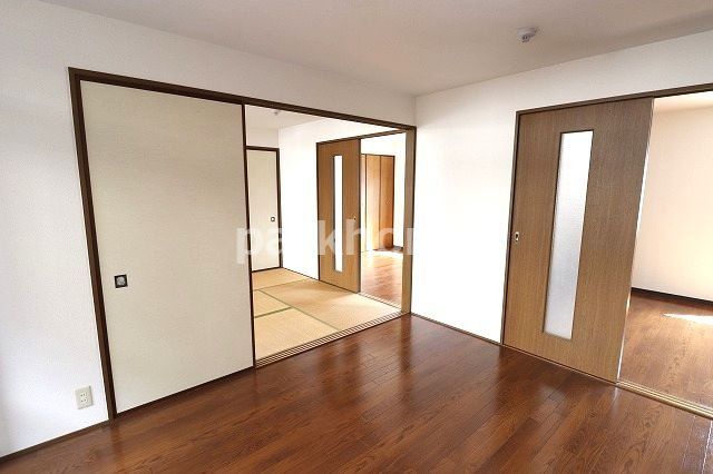 メゾン・ド・ケイの洋室|きれいな洋室です