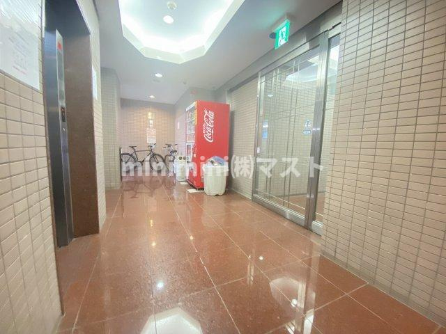 大国町青山ビル別館のロビー