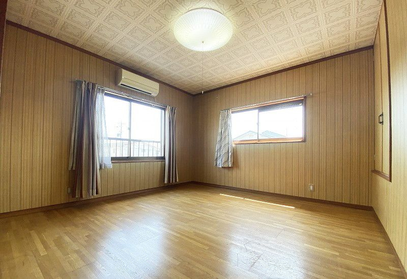 近江八幡市中小森町　中古戸建