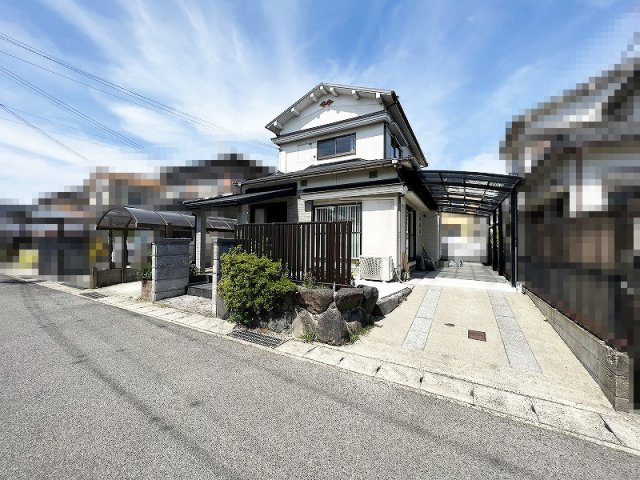 近江八幡市中小森町　中古戸建の外観