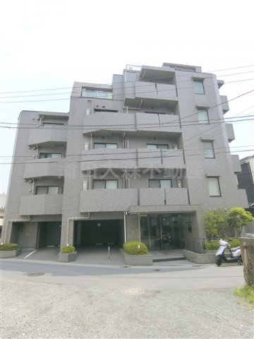 ルーブル東蒲田七番館の外観|2013年10月築　RC鉄筋コンクリート造地上6階建て1K～2DK総戸数68戸　東京都大田区東蒲田2丁目　京浜急行本線京急蒲田駅最寄りの人気分譲賃貸マンション　オートロック宅配BOXゴミ捨て場付
