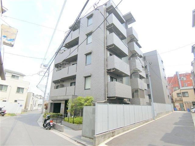 ルーブル東蒲田七番館の外観