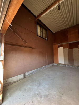 【内装】 | 中貸倉庫 | おしゃれな内装です