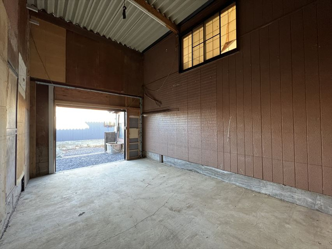 【内装】 | 中貸倉庫 | 内装です