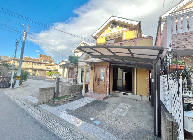 令和５年９月リフォーム済み●即入居可能●全居室６帖以上の４ＬＤＫ●駐車２台ＯＫ●城陽市寺田東ノ口の外観|外観