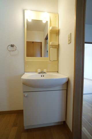 ハイツアトラスⅡの独立洗面台