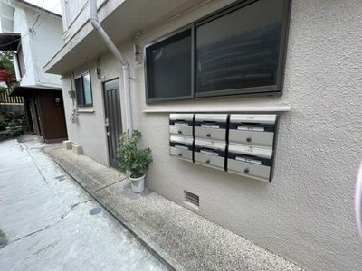 【エントランス】 | 和泉ハイツ