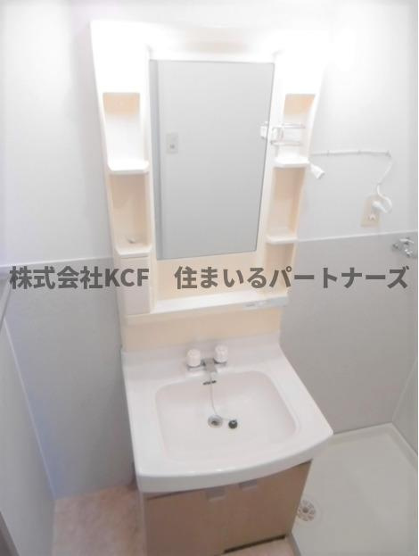 アフローテ山川の洗面所|コンパクトで使いやすい洗面所
