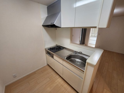 【キッチン】 | アヴェイル淡路