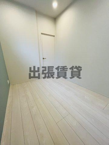 仲介手数料0円！ハーモニーテラス平安通の居間・リビング