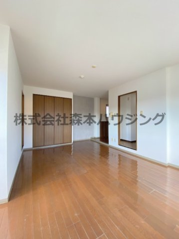 【洋室】 | 　メゾンバニNo.3 | 落ち着いた色調の洋室です