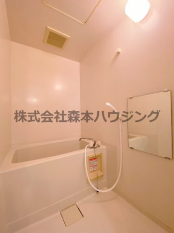 【浴室】 | 　メゾンバニNo.3 | お風呂で日々の疲れを落としましょう
