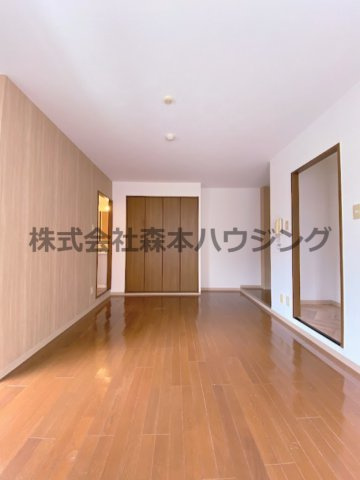 【洋室】 | 　メゾンバニNo.3 | 広々とした洋室です