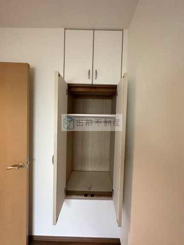 板橋区板橋２丁目の賃貸マンションの収納