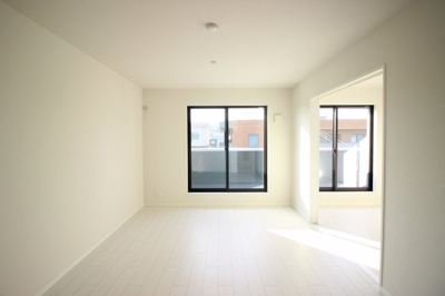 【居間・リビング】 | アーバンコート