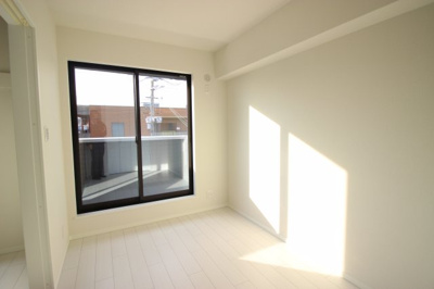 【洋室】 | アーバンコート