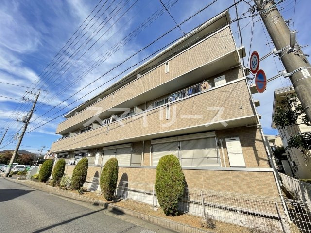メゾンドシャルマンの外観