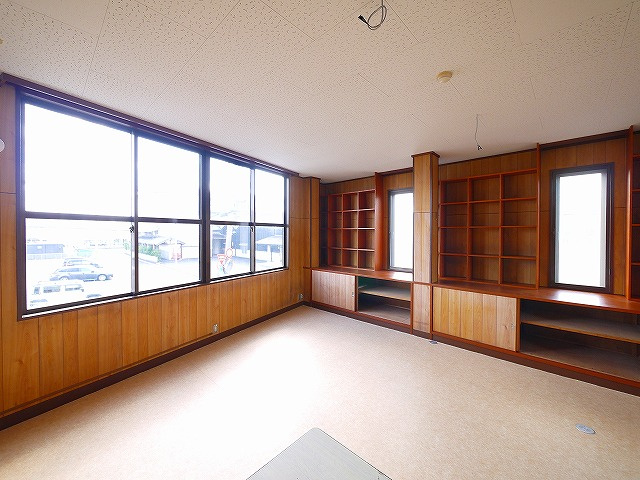 アトラス店舗の内装