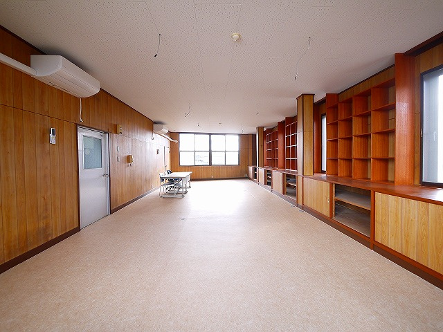 アトラス店舗の内装