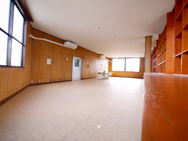 アトラス店舗の内装