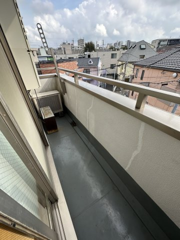 コンフォート赤羽台のバルコニー
