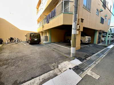 【駐車場】 | 第2メゾンイハタ