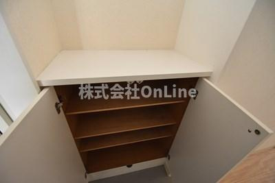 八尾市西山本町１丁目の賃貸マンションの収納
