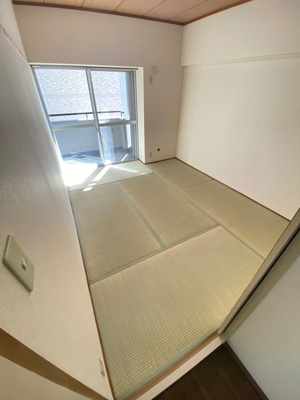 【和室】 | 進和江坂アーバンライフ