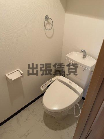 仲介手数料0円！フローラル森下のトイレ