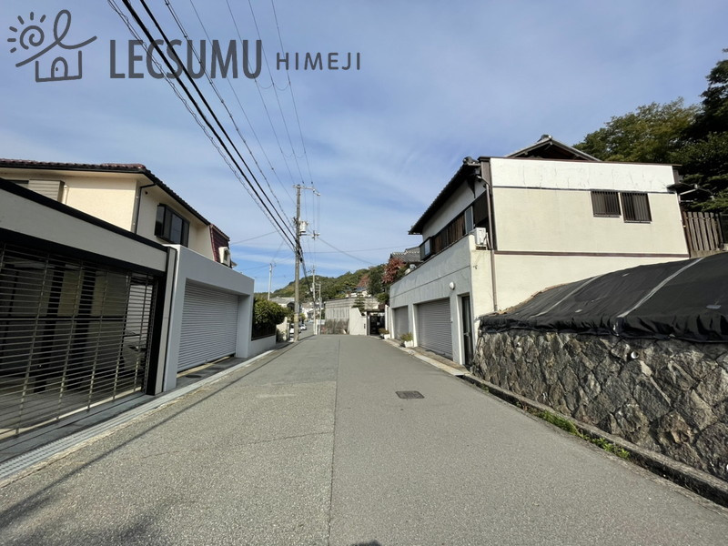 姫路市井ノ口／売土地の前面道路含む現地写真