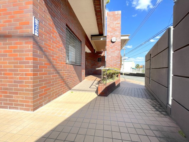 ピアセント長住南のエントランス