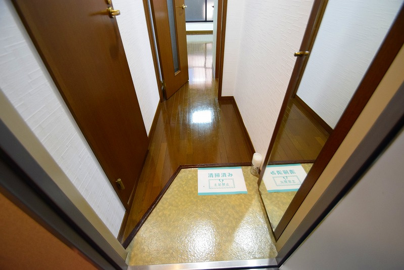 CTビュー永和の玄関