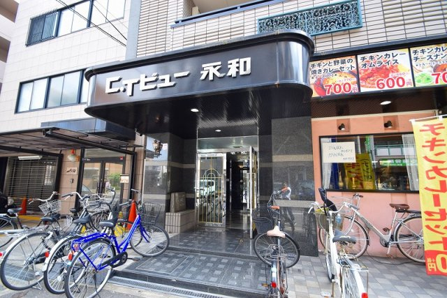 CTビュー永和のエントランス