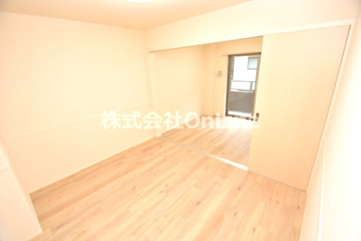 【洋室】 | エイチ・ツーオー布施 | 個人の部屋や寝室として使える洋室です