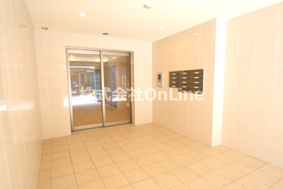 【ロビー】 | エイチ・ツーオー布施 | 清潔なロビーです